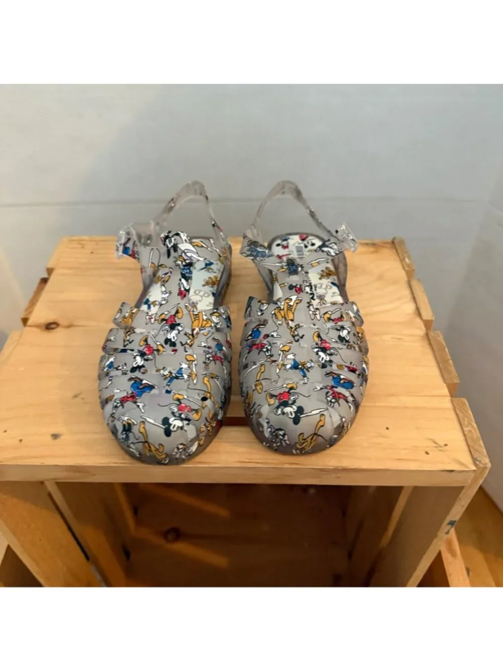 Disney x Mini Melissa Size 2 Gray Mickey & Friends Roman Fisherman Jelly Sandals